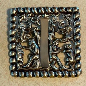 Vintage sterling square figural broach made in Mexico (668)